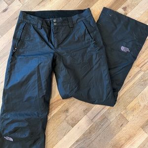 Women’s North Face Snowpants